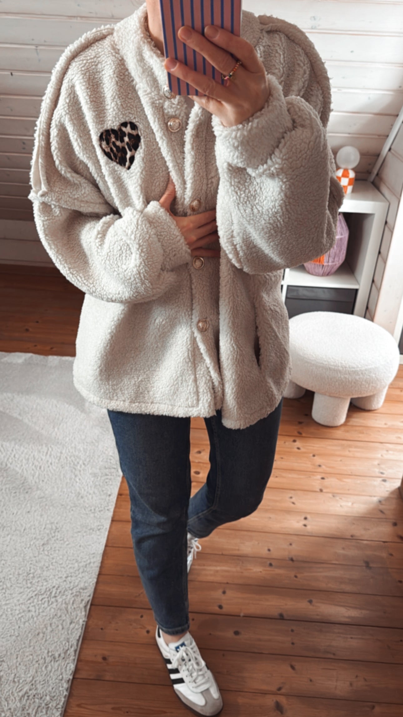 TEDDY Jacke Leo Herz Detail