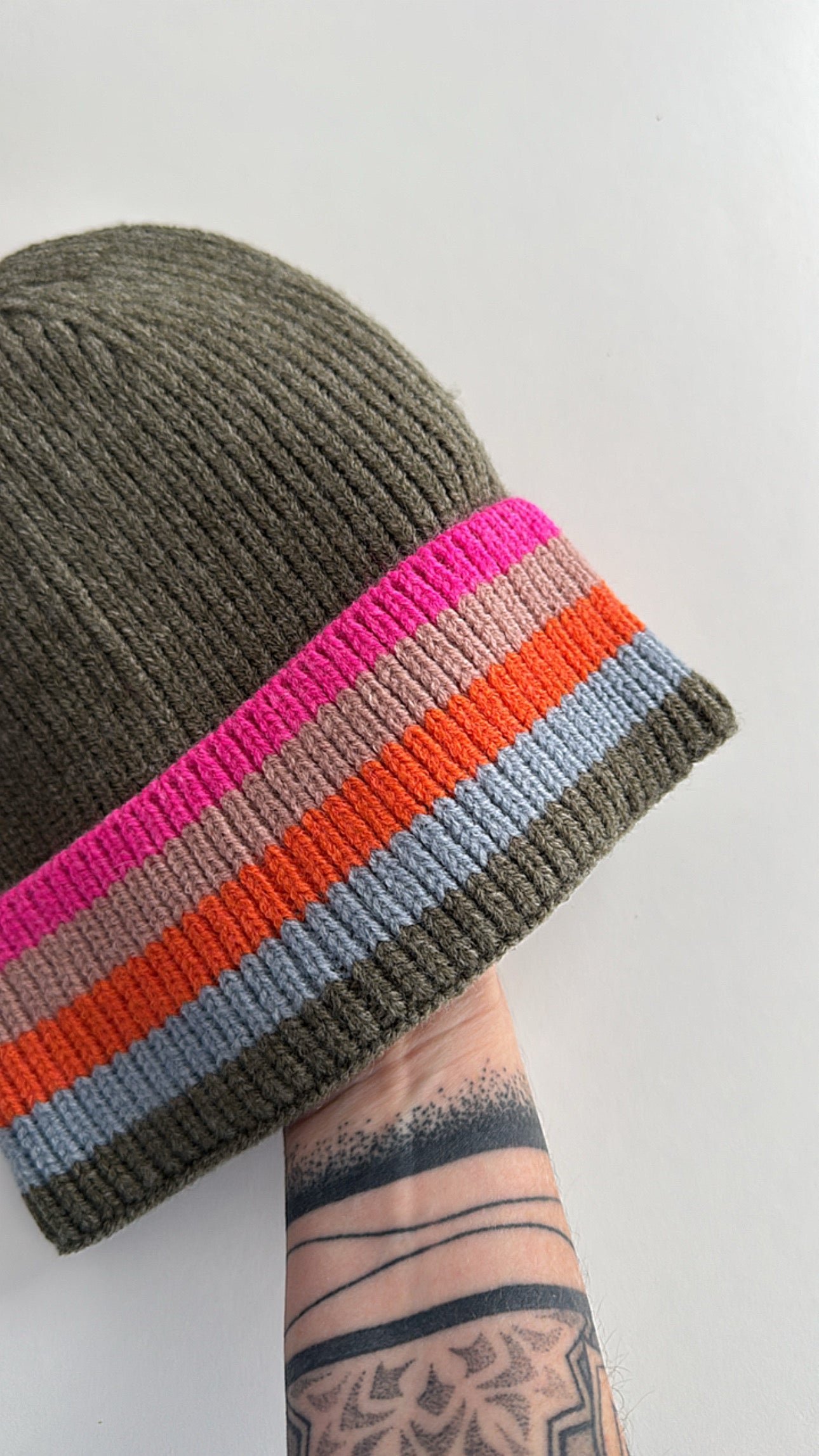 MÜTZE Colour Block Streifen DAMEN / BIG GIRL