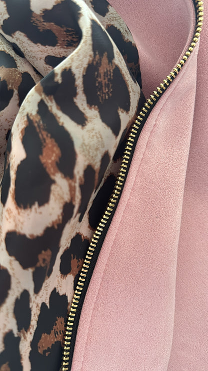 Jacke Velour Optik Leo Detail