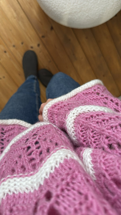 Oversize Strickpullover BOHO Lochstrick