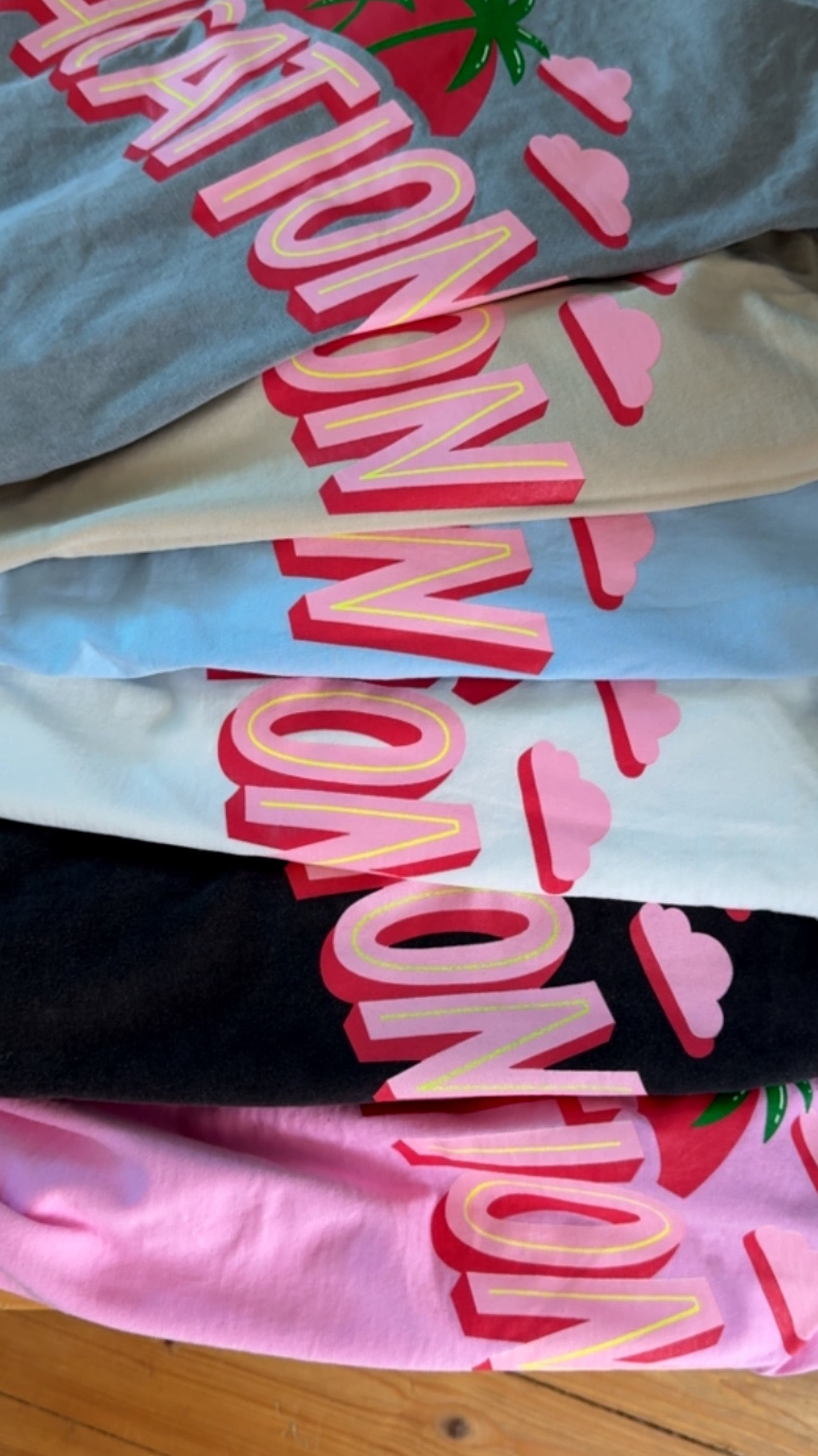 T-SHIRT VACATION PREMIUM + RÜCKENPRINT