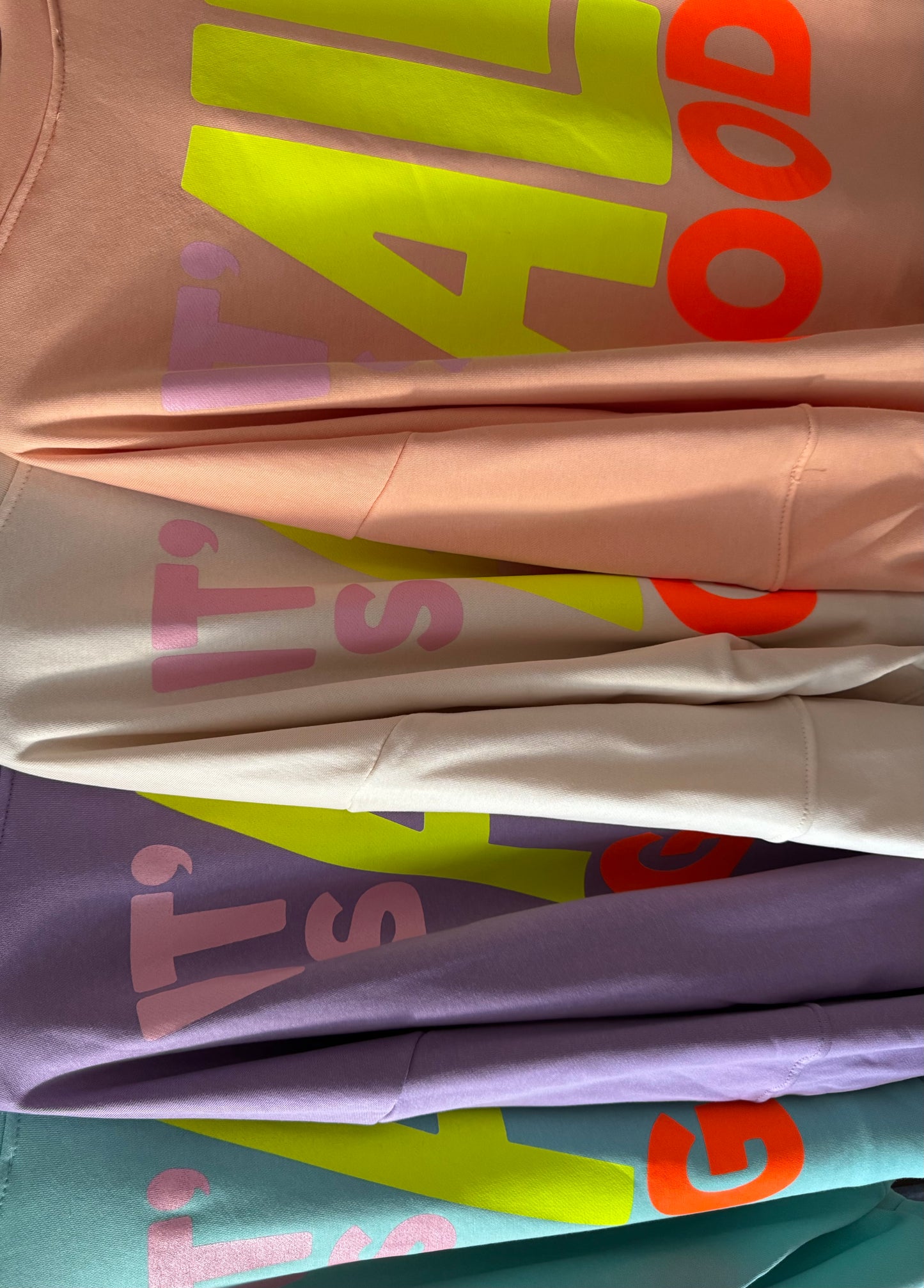 SWEATER IT‘S ALL GOOD / 5 Farben / RÜCKENPRINT