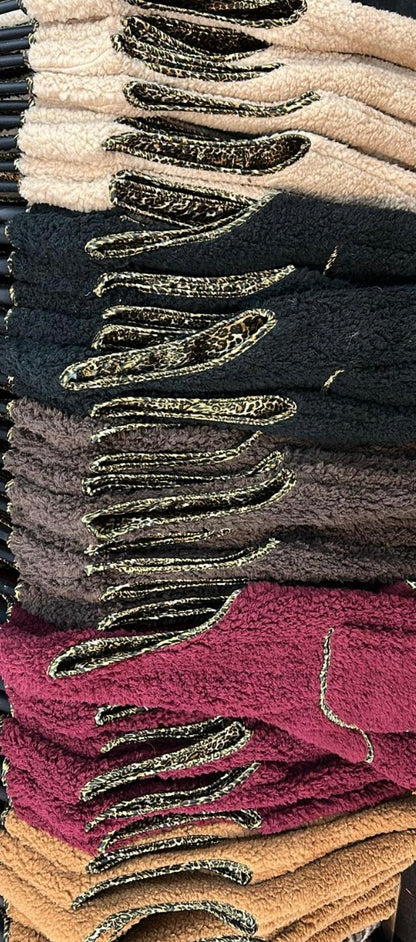 TEDDY Weste Ärmellos UNI Leo Detail