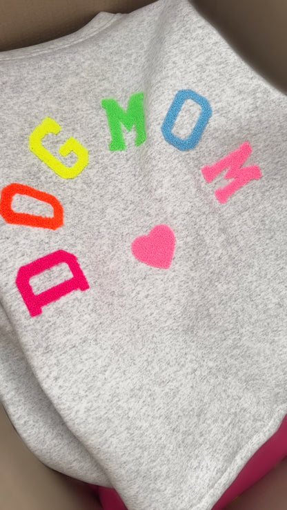 MOMMY / DOGMOM SWEATER PREMIUM FLUFFY
