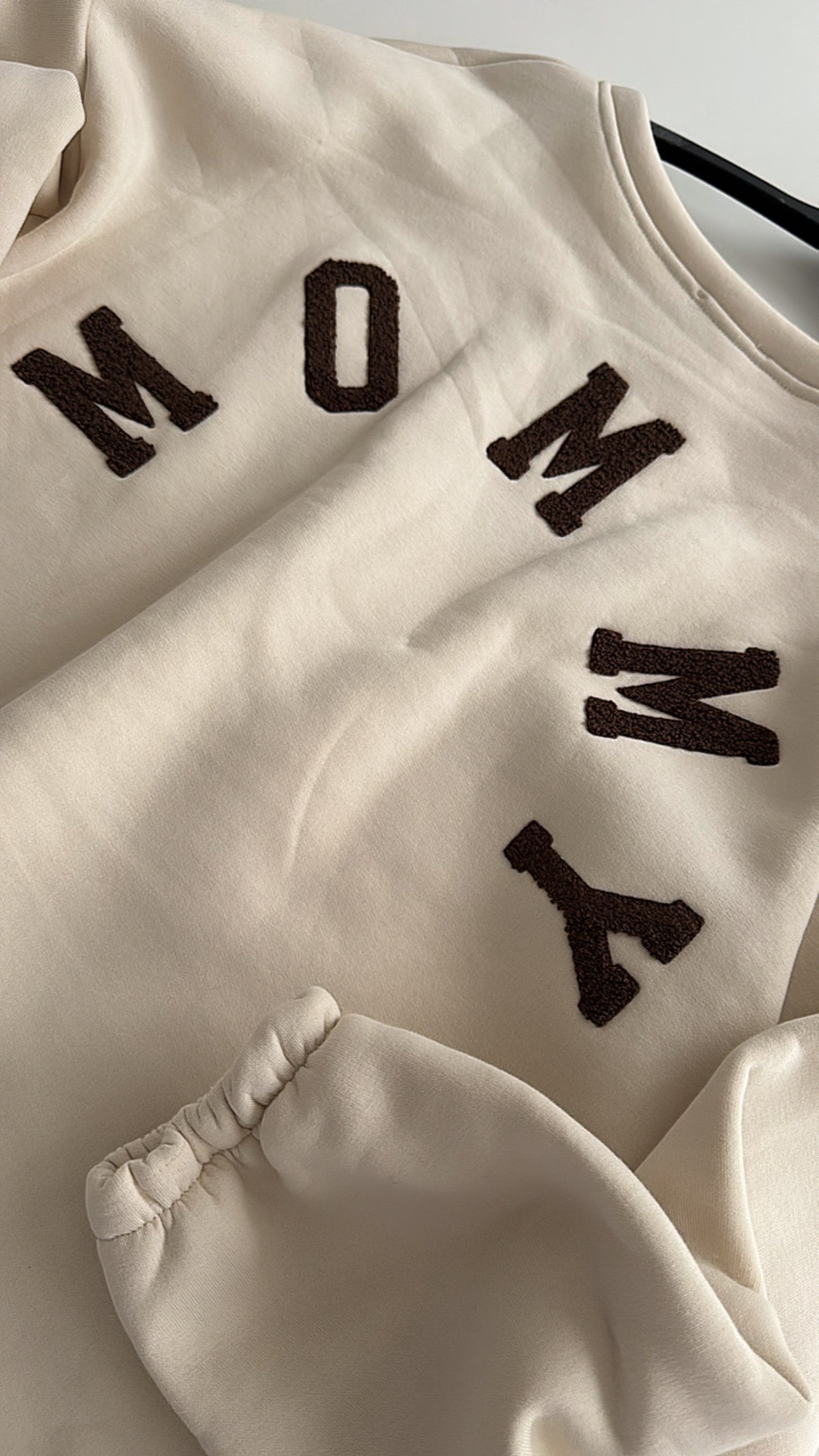 MOMMY SWEATER PREMIUM FLUFFY