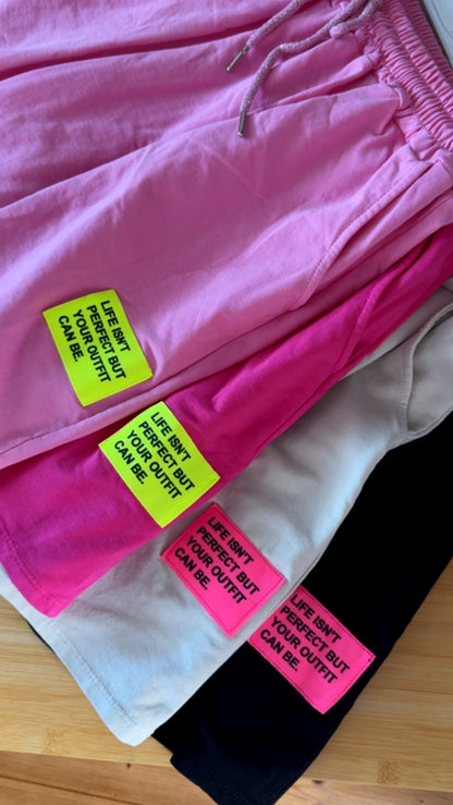 T-SHIRT / SHORTS PREMIUM UNI + NEON PATCH MIX & MATCH