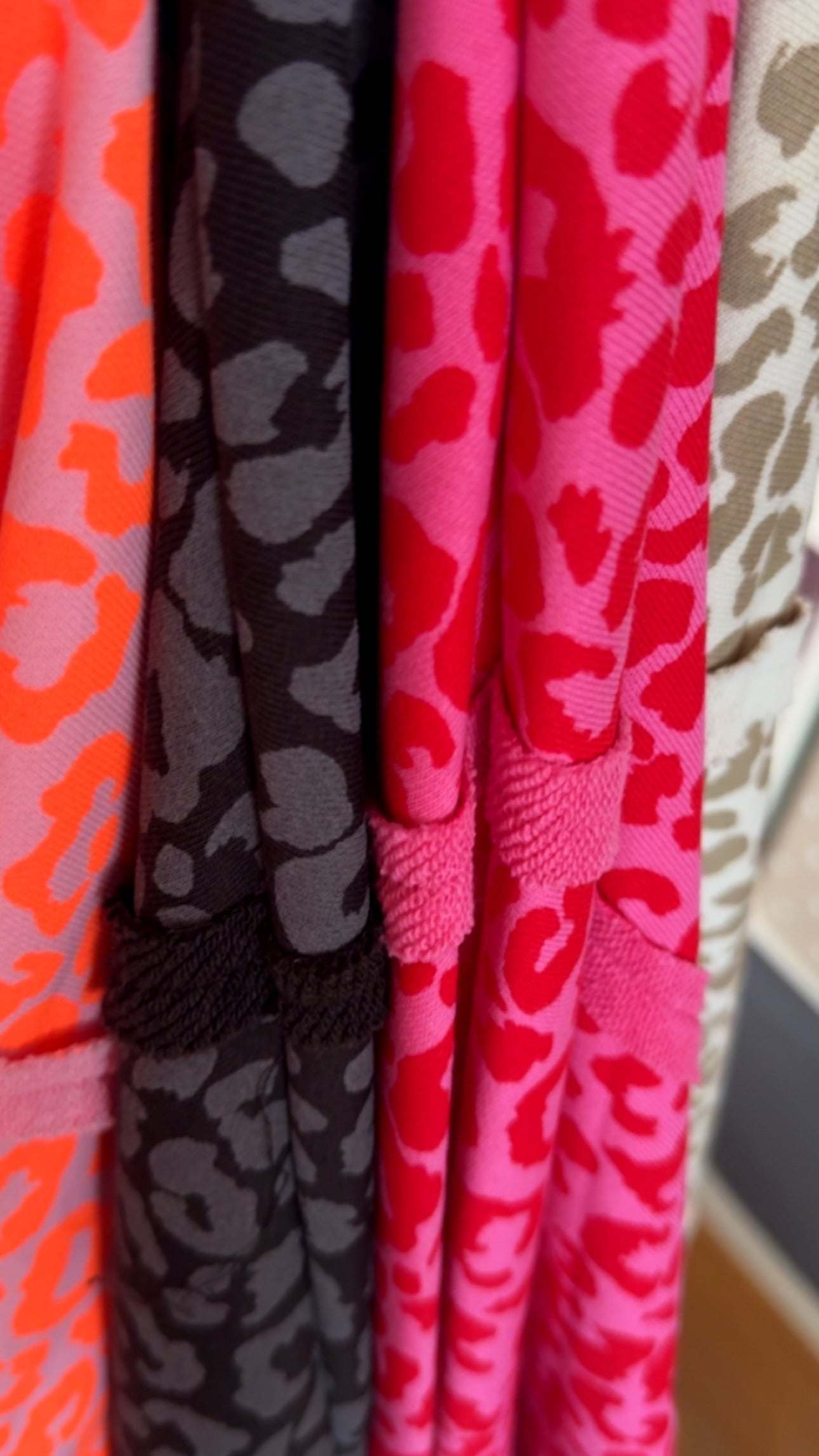 SWEATER OVERSIZE (Große Größen) LEO / 4 FARBEN