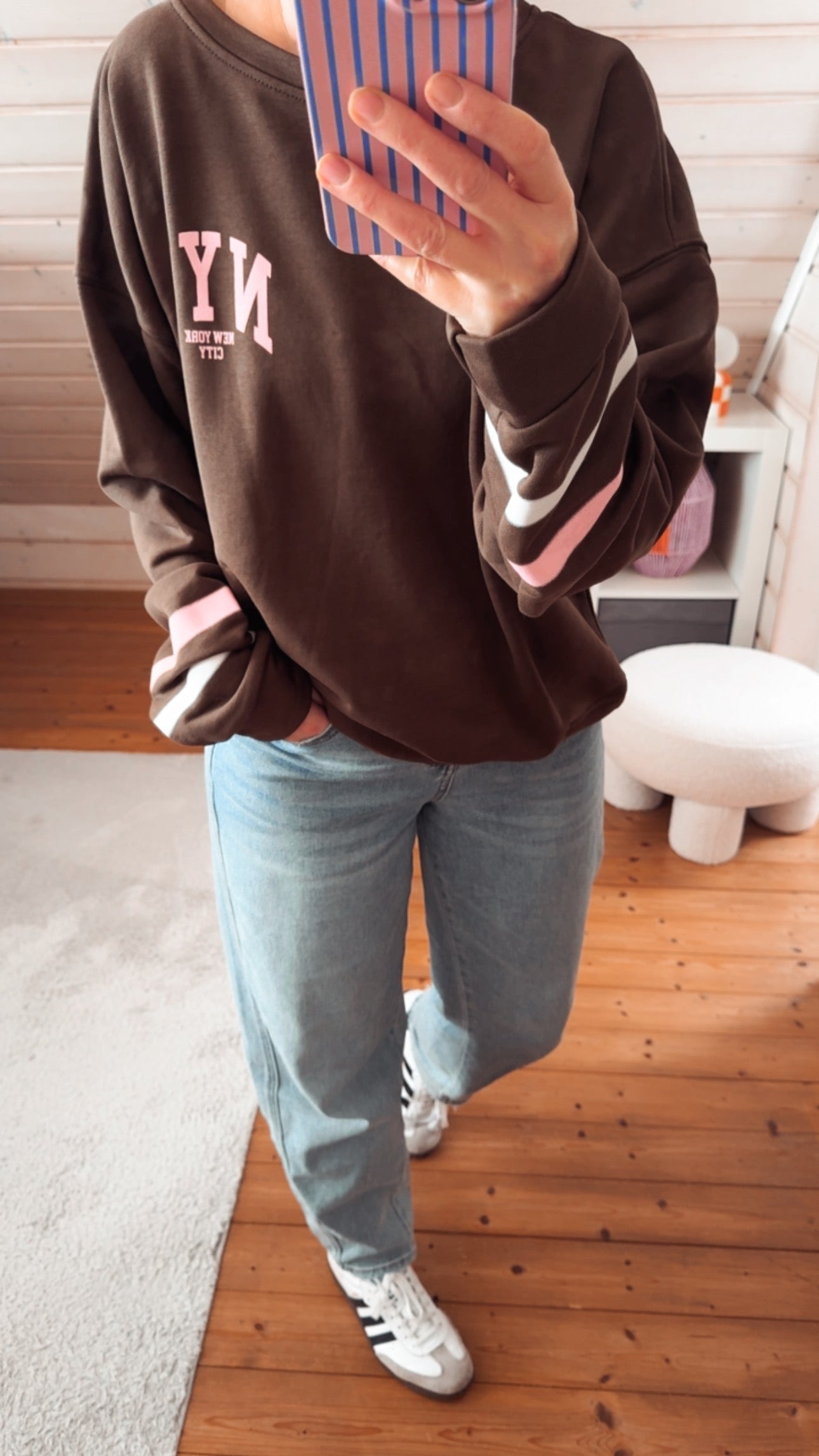 SWEATER NYC RÜCKENPRINT