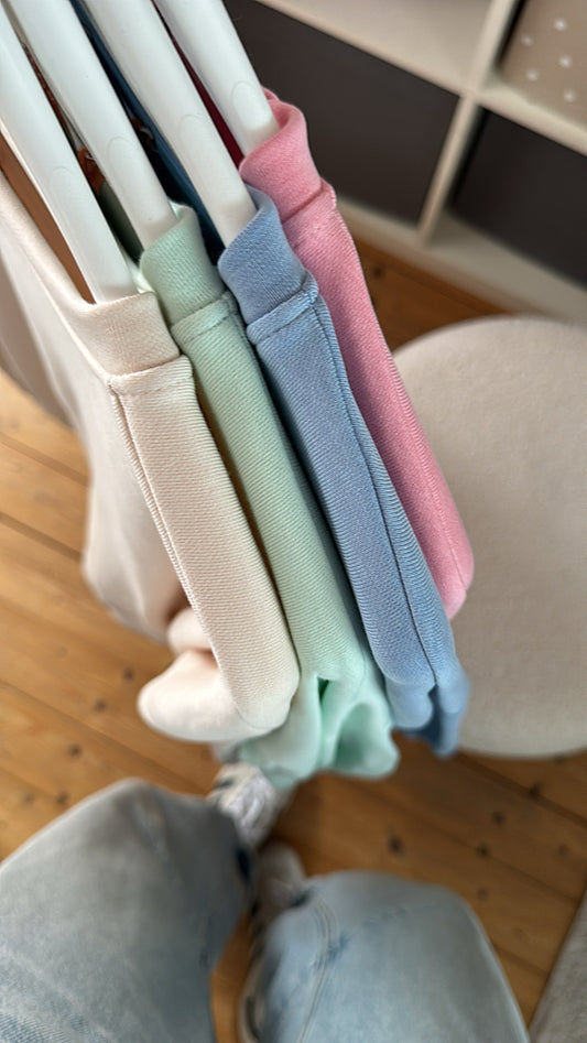 SWEATER FLUFFY Vacation Mood ON