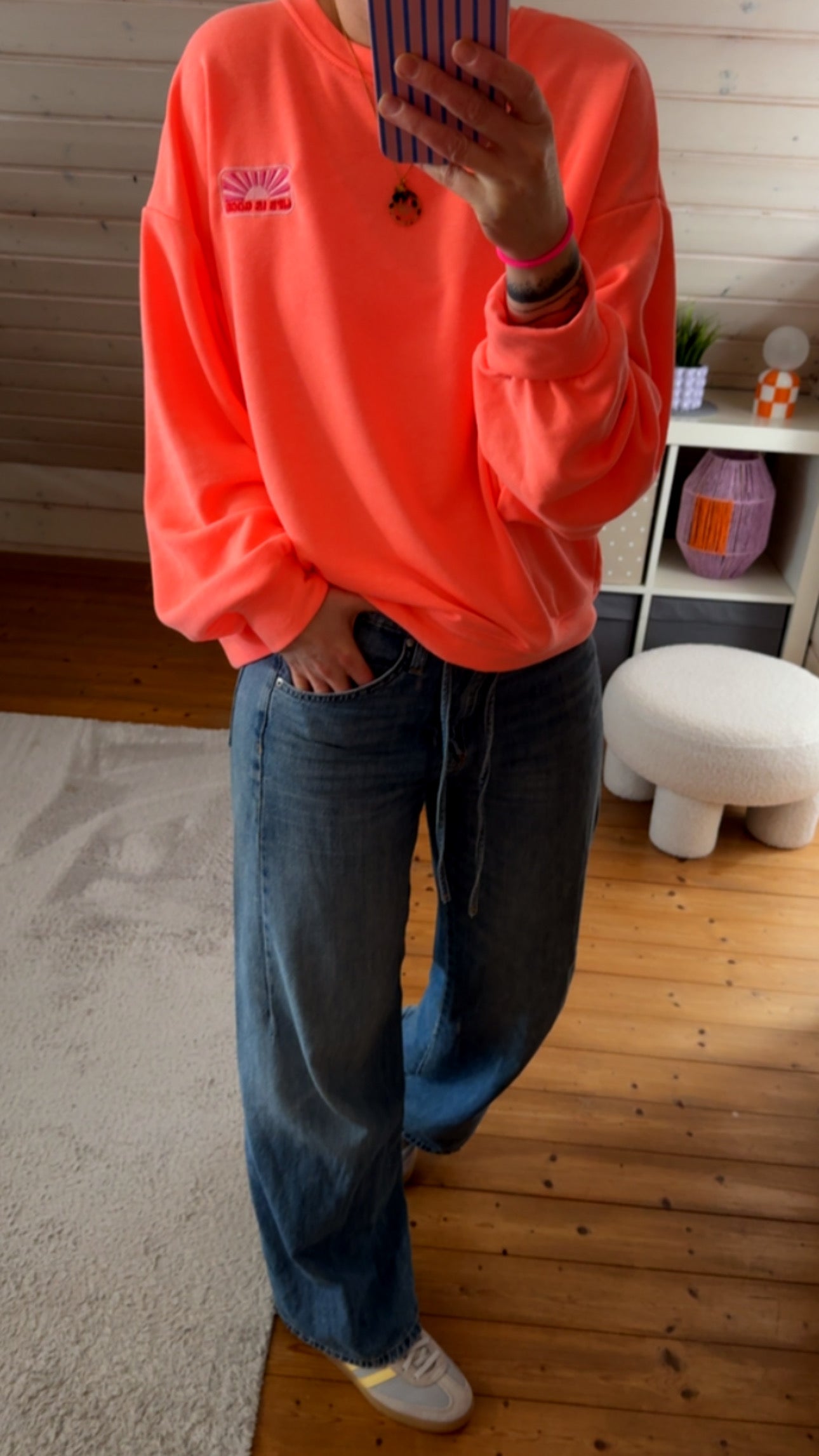 SWEATER LIFE IS GOOD / 6 Farben