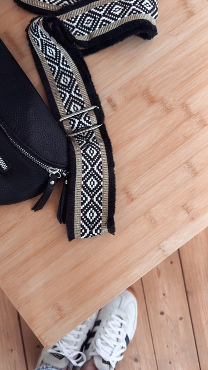 Crossbody TASCHE Magic inkl Wechselgurt