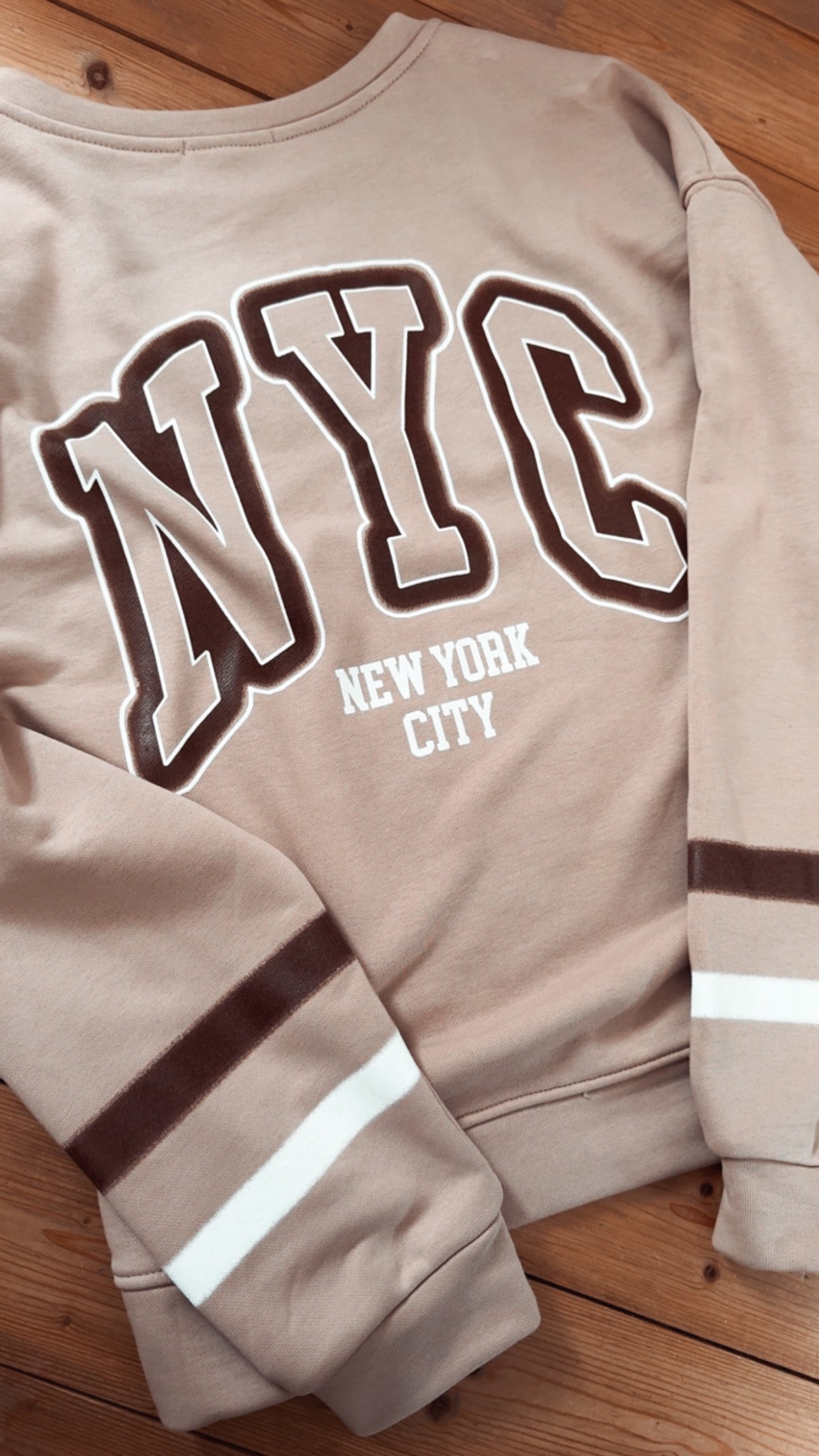 SWEATER NYC RÜCKENPRINT