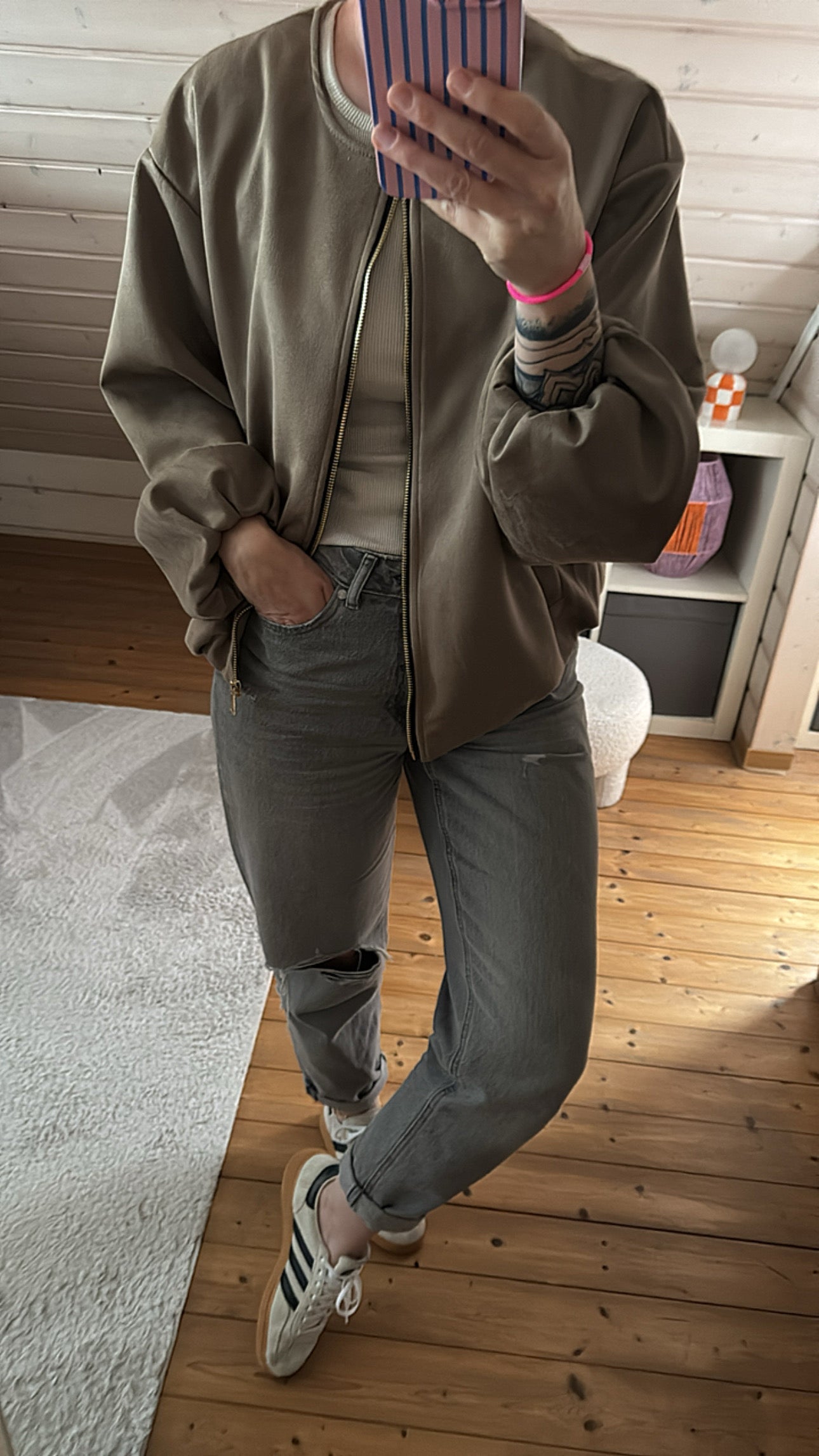 Jacke Velour Optik Leo Detail