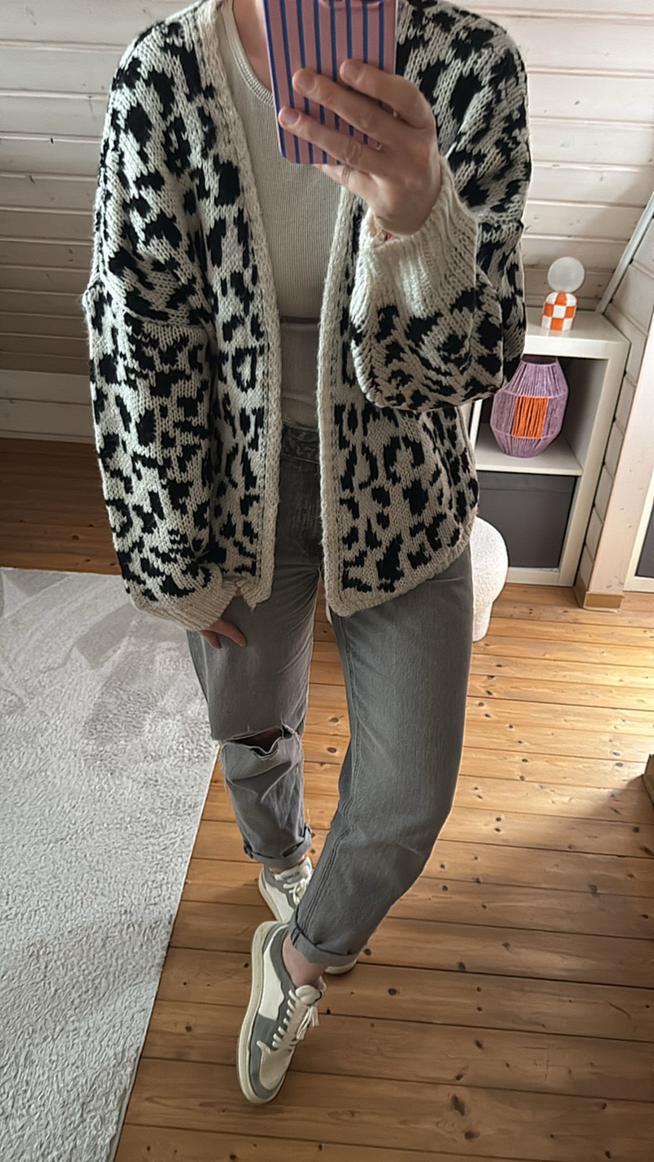 Strickjacke Leo Cadigan