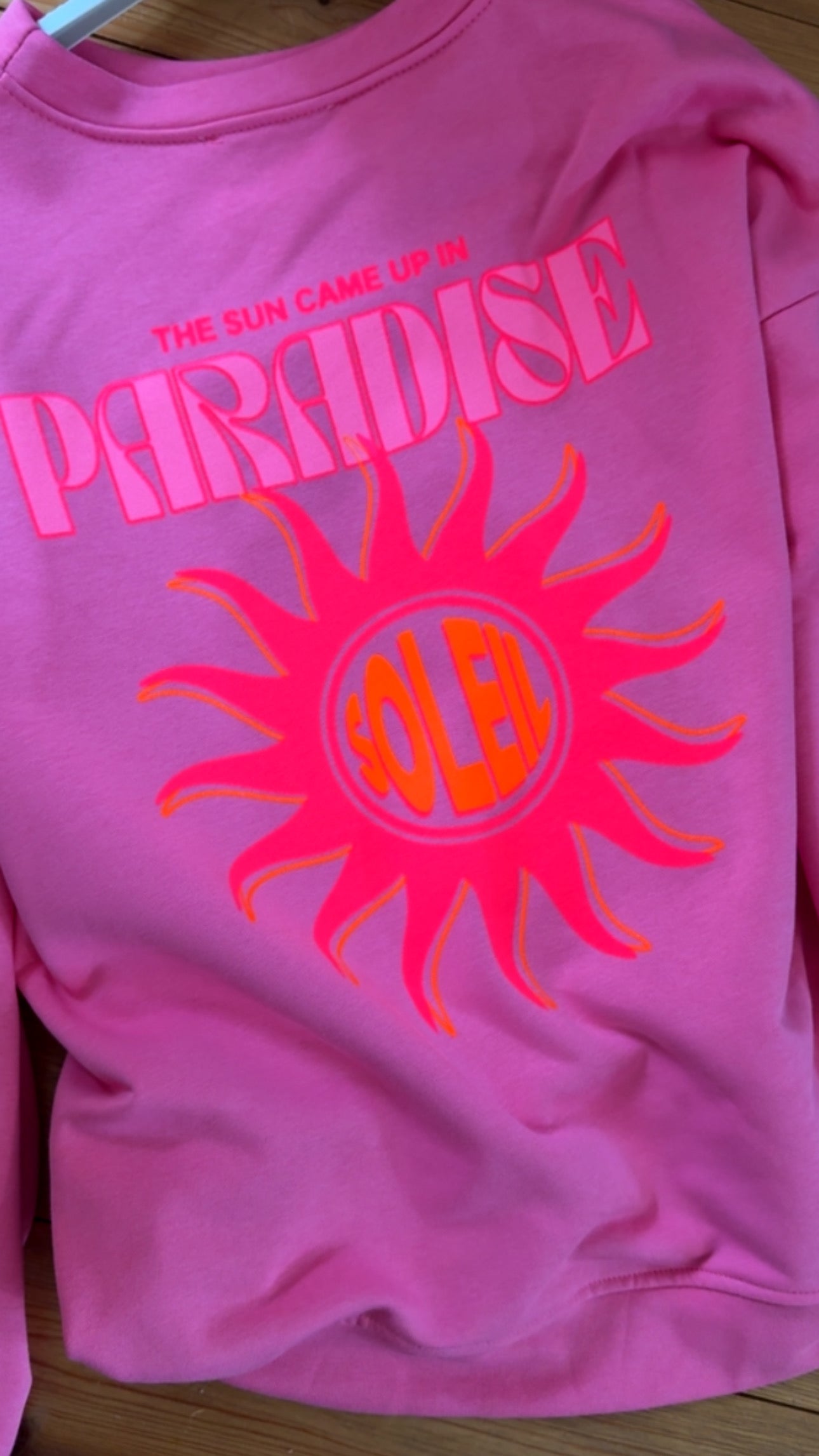 SWEATER PARADISE / 5 Farben RÜCKENPRINT