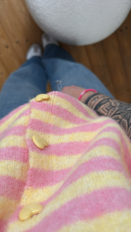 Strickjacke Cadigan STRIPES Herz Knöpfe
