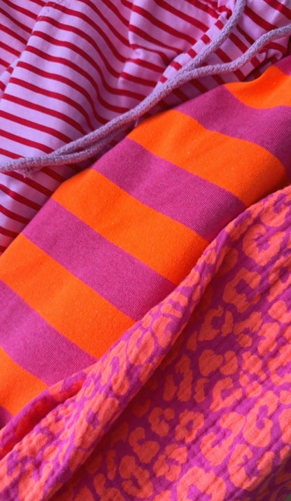T-SHIRT COLOUR BLOCK STREIFEN