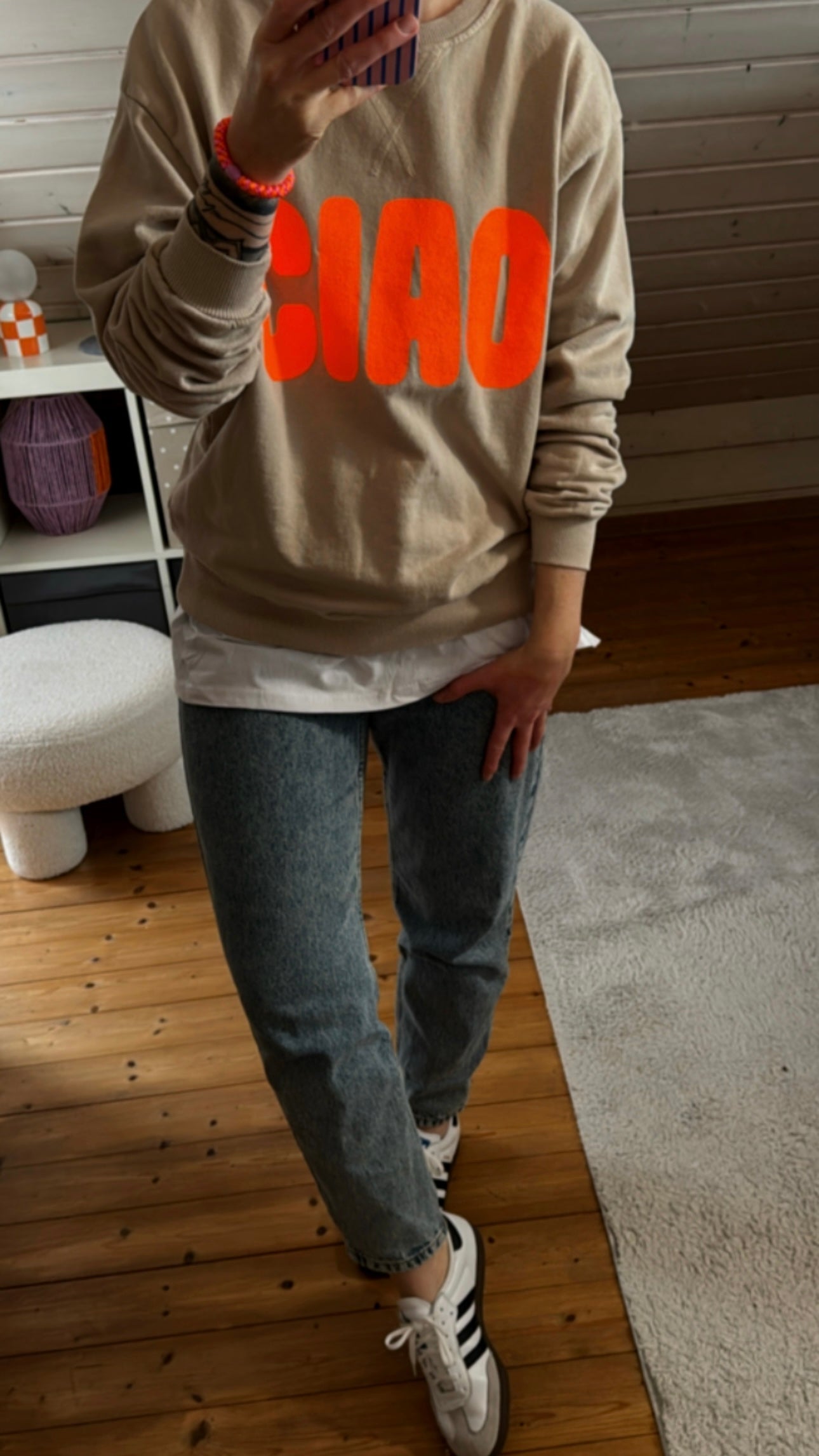 SWEATER NEON Statement