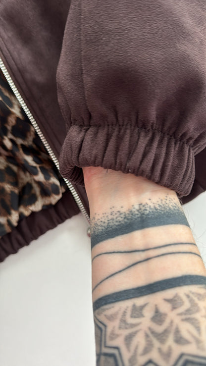 Jacke Velour Optik Leo Detail