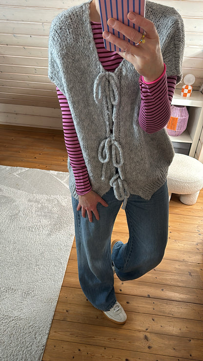 Strickjacke Weste Oversize Knoten