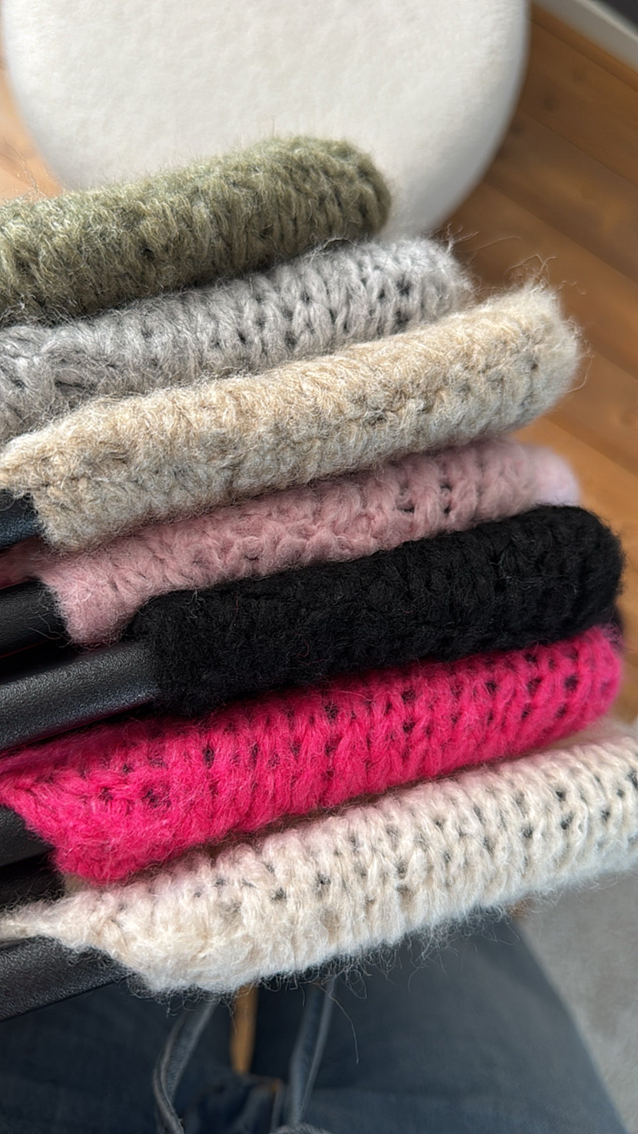 Strickjacke Weste Oversize Knoten