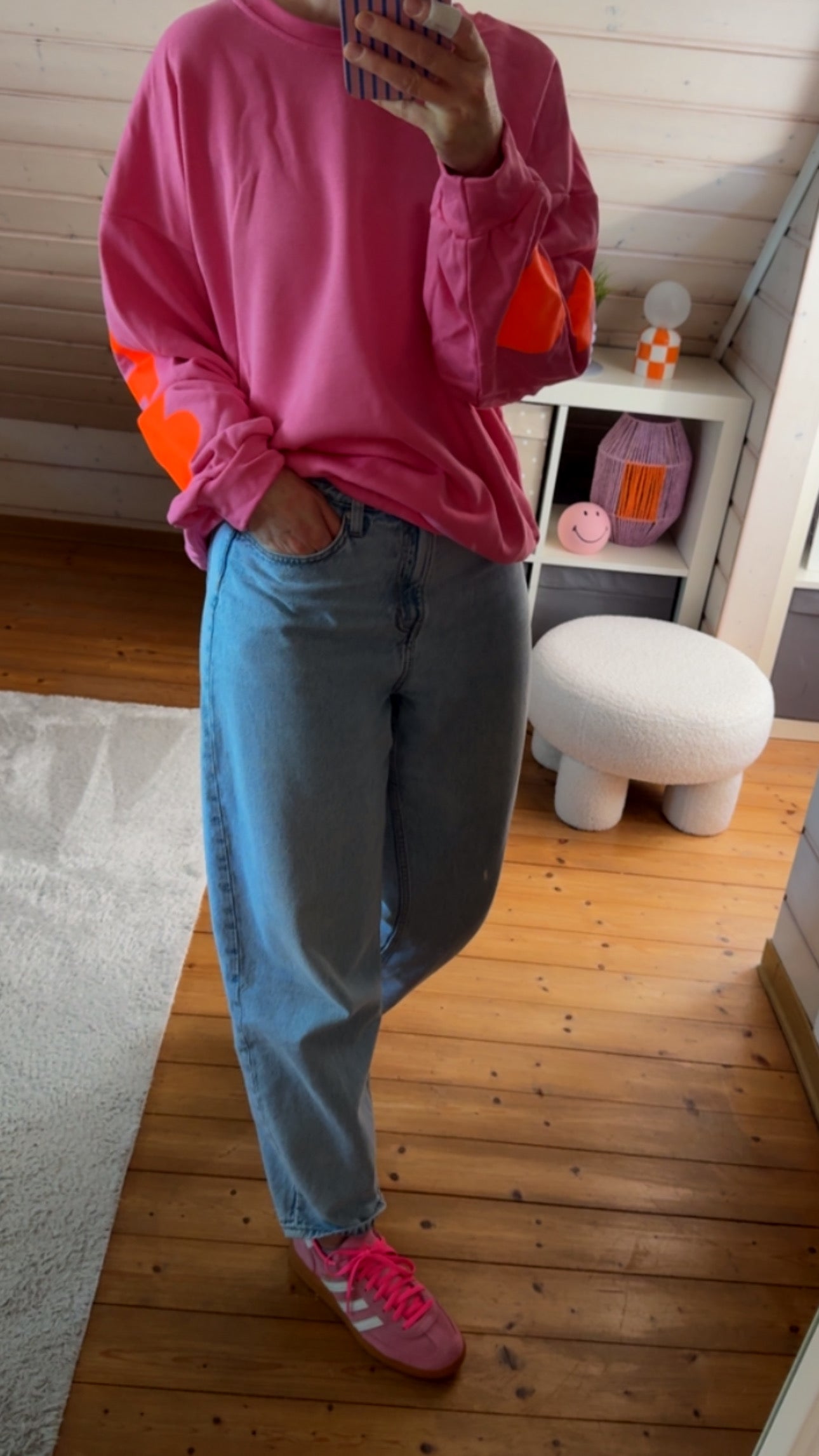 SWEATER PARIS AMOUR / 3 FARBEN RÜCKENPRINT