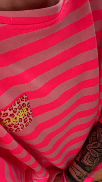 T-SHIRT PREMIUM STREIFEN FRENCH TERRY BISOUS LEO PATCH
