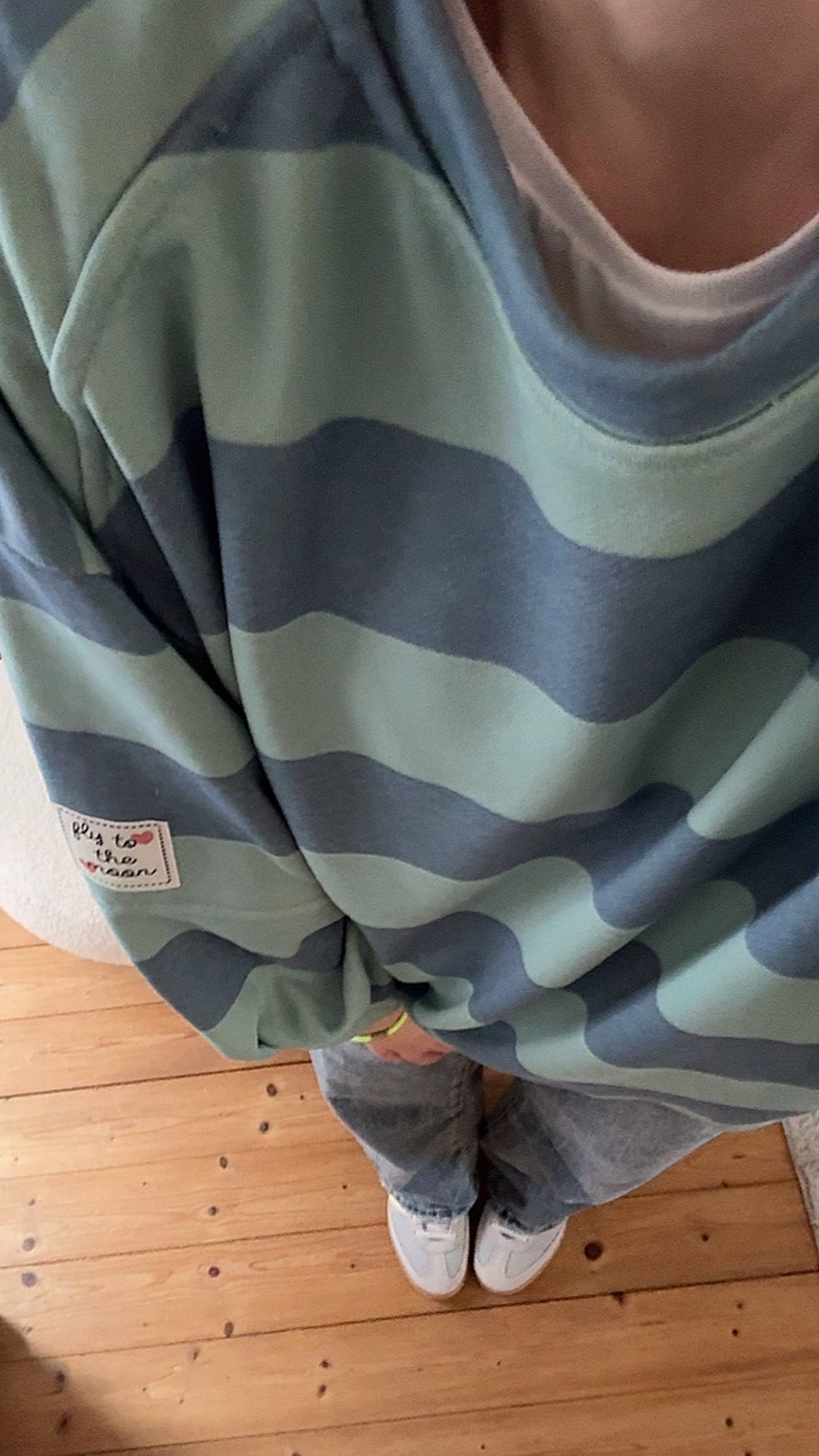 SWEATER PREMIUM FLY TO THE MOON