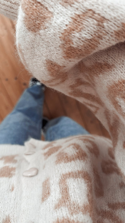 Strickjacke Leo Cadigan Herz Knopfleiste