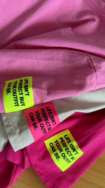 T-SHIRT PREMIUM UNI + NEON PATCH
