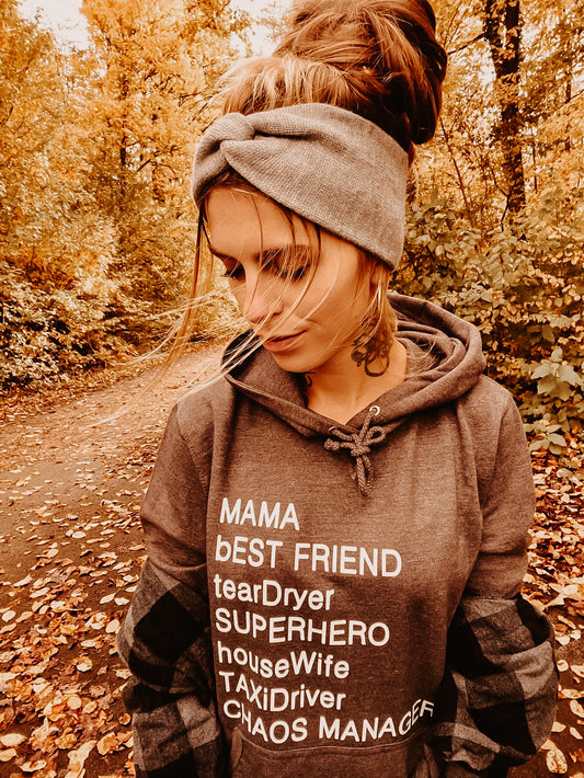 Mommy Basic Hoodie MAMA SUPERHERO