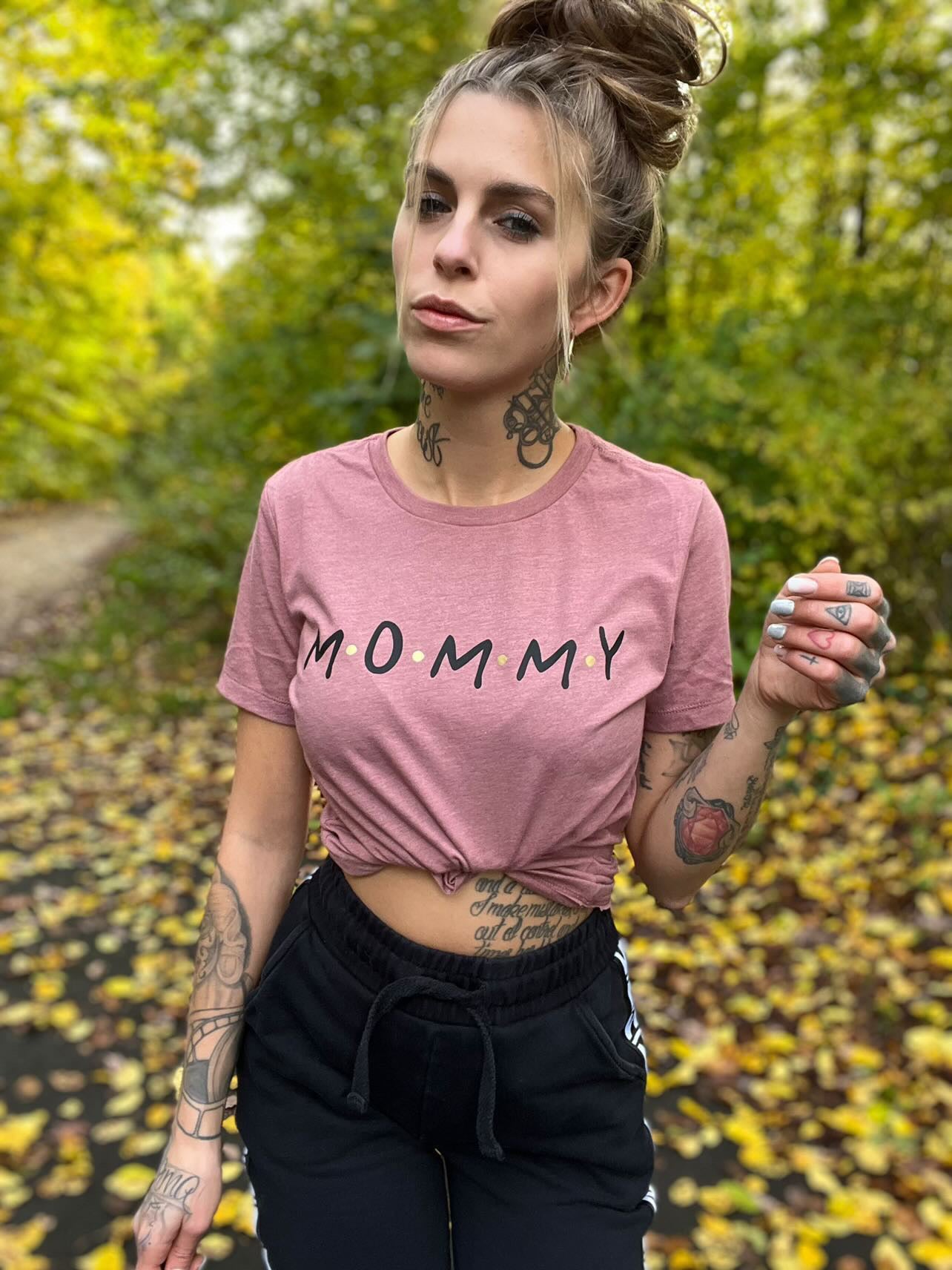 Mommy -  Ladys Relaxed Tee