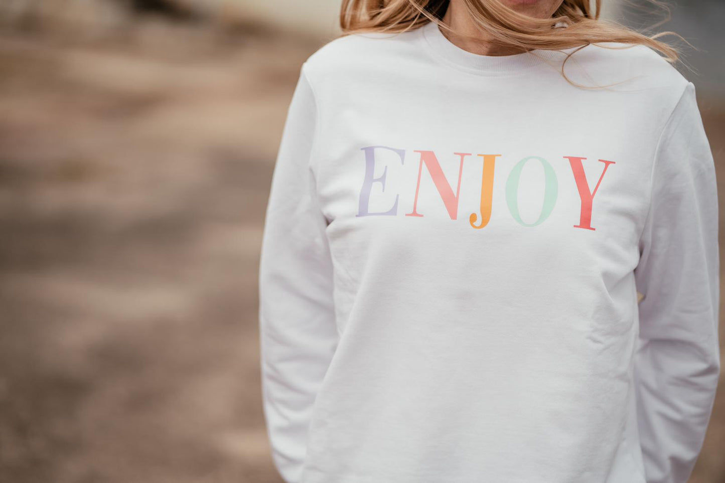 UPGRADE CANDY LETTERING SWEATER