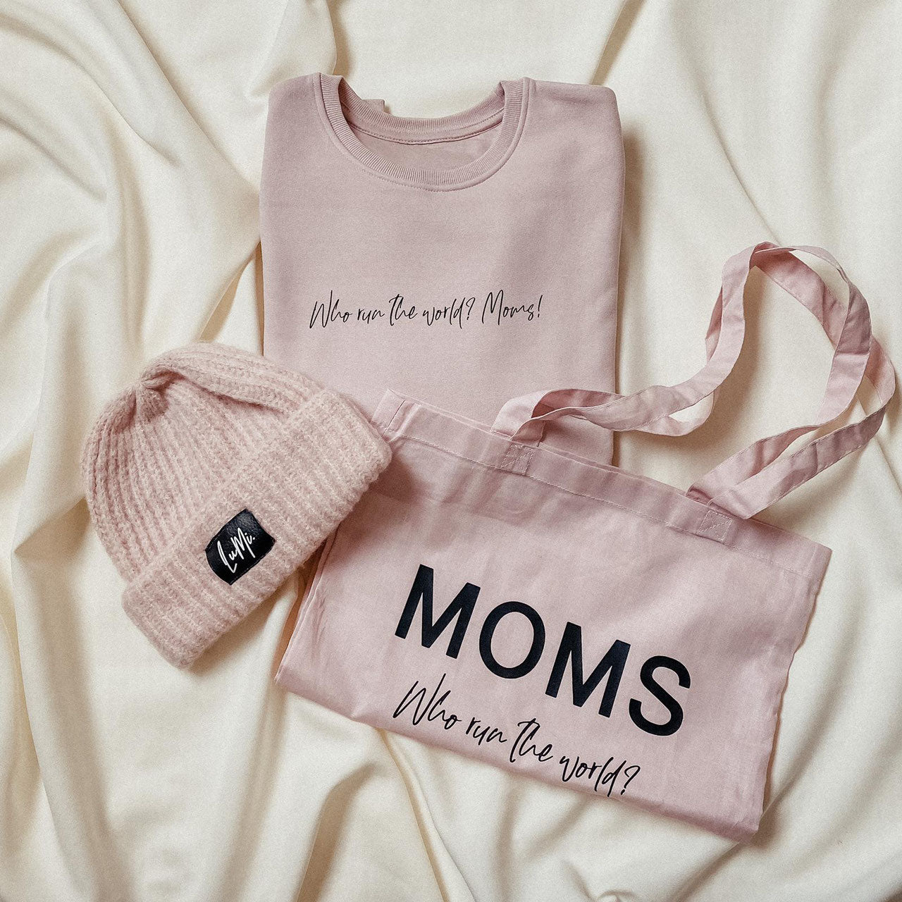 Sweater Creamy Rose who run the world? Moms!