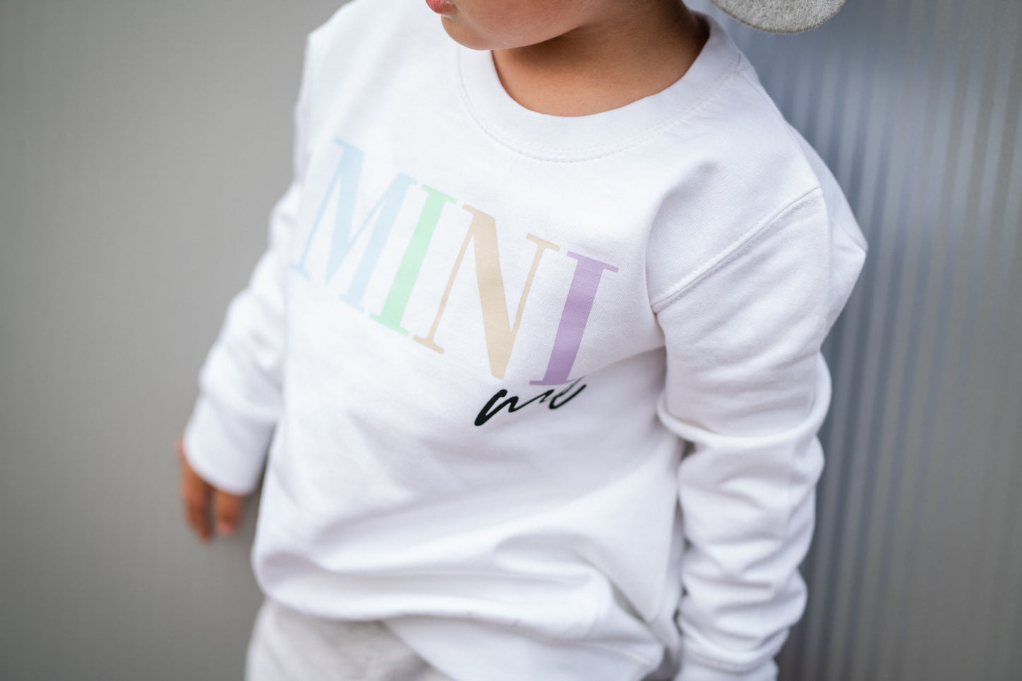 KIDS SWEATER *CANDY LETTERING*